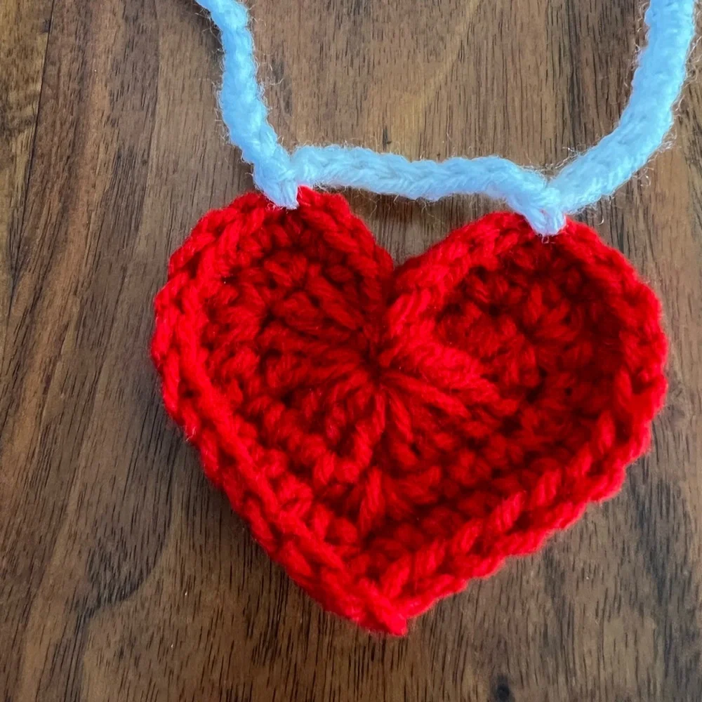 Hand Crocheted Pink & Red Heart Valentines Garland Decor